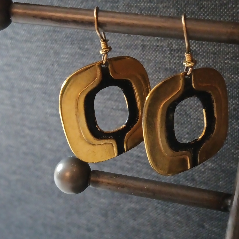 Vintage Laurel Burch Gold and Black Earrings - Picture 3 of 9